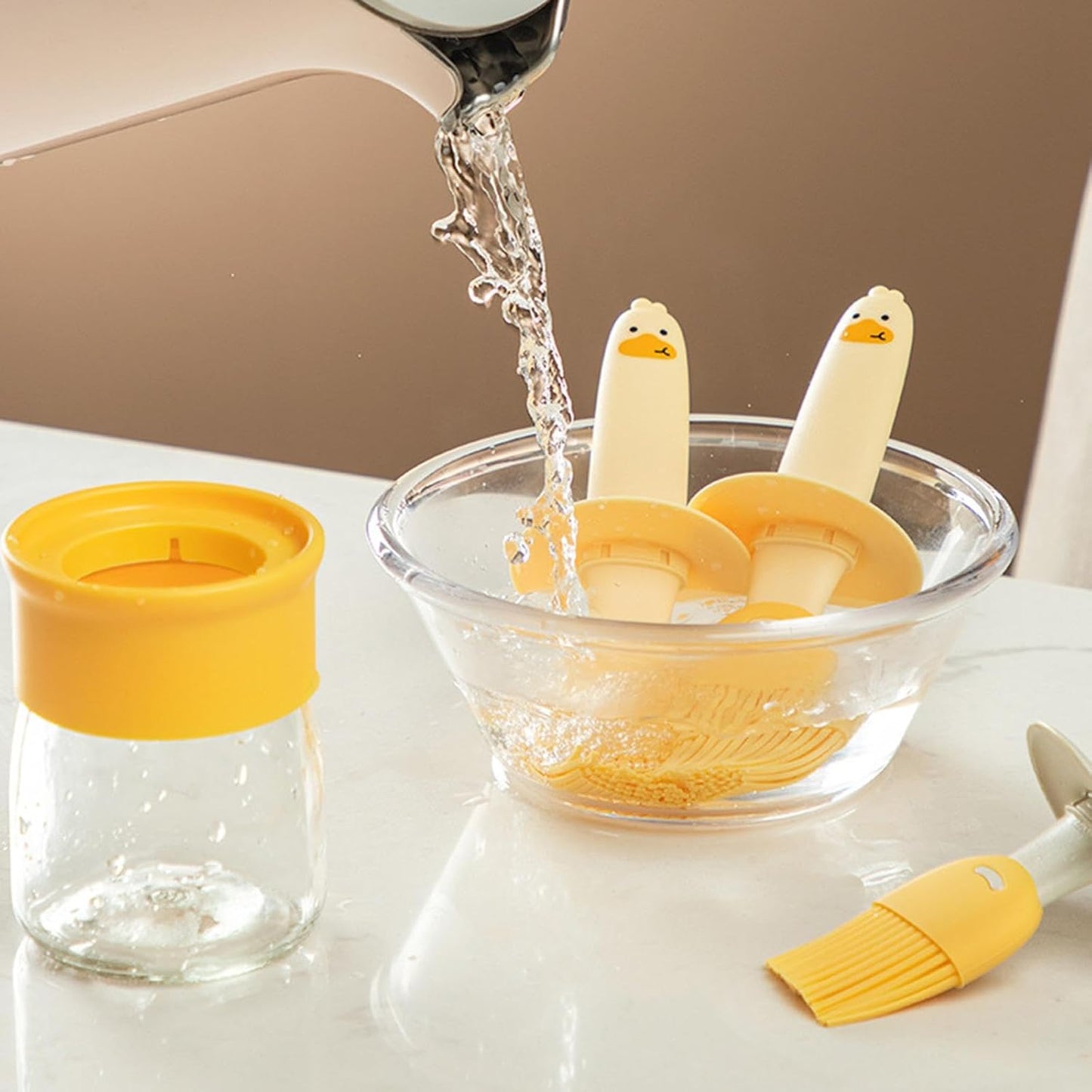 Oil dispenser