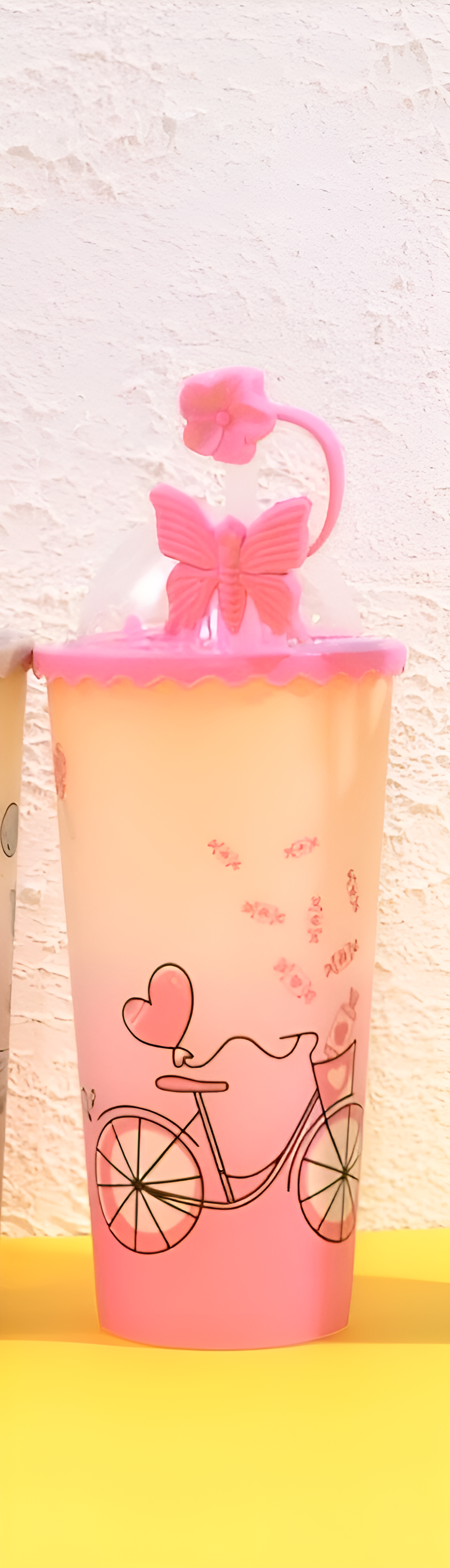 Funky straw tumblers